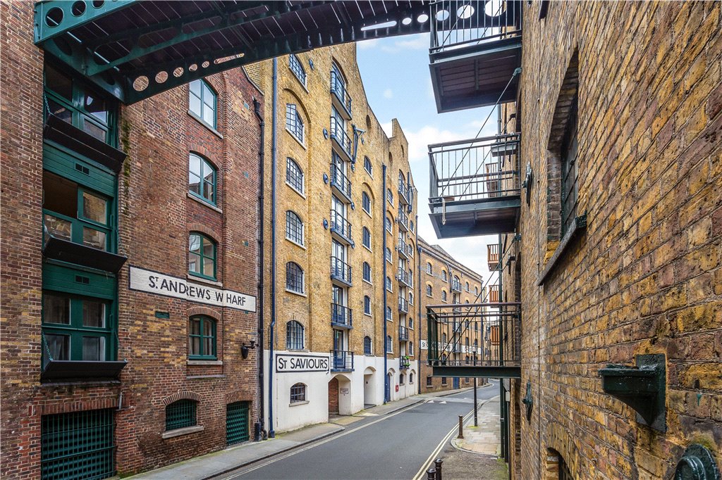 2 bed apartment to rent in St. Saviours Wharf, 8 Shad Thames, London, SE1 14