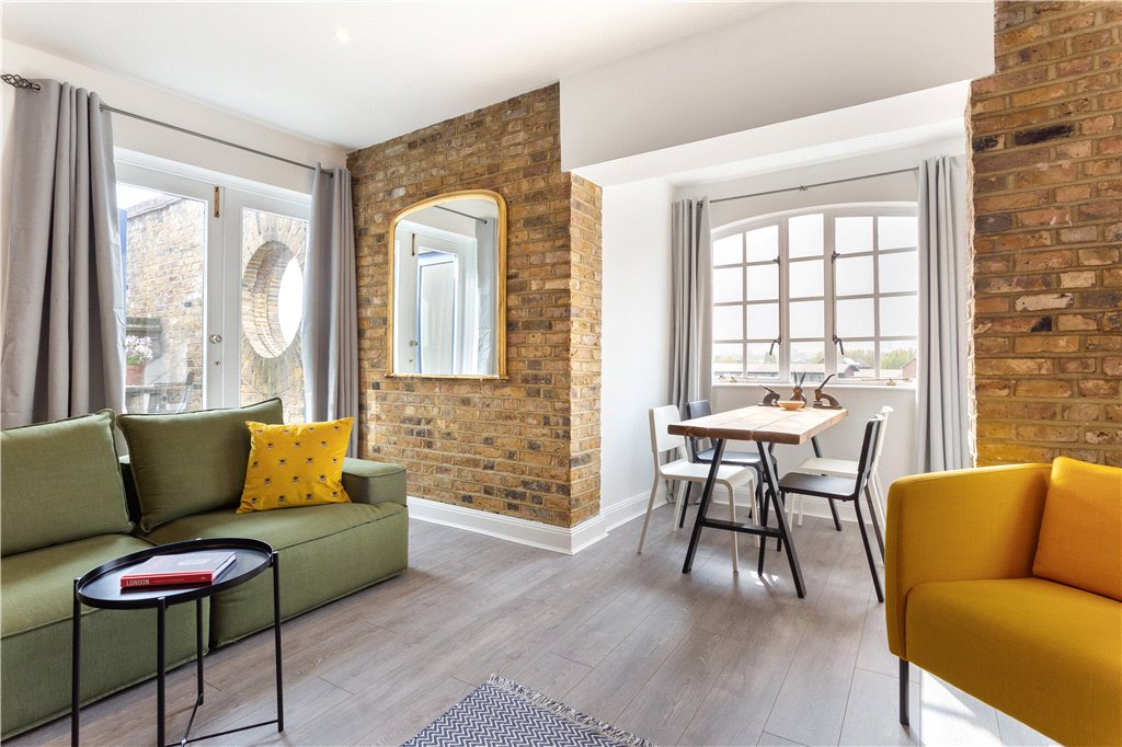 2 bed apartment to rent in St. Saviours Wharf, 8 Shad Thames, London, SE1 1