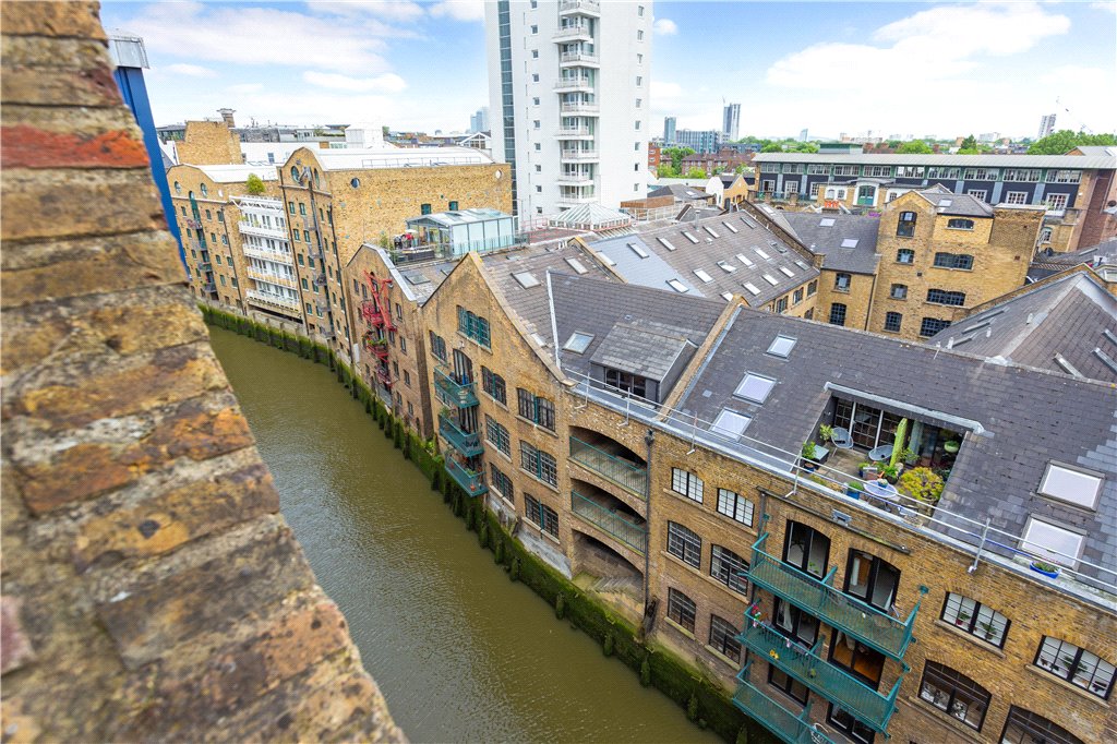 2 bed apartment to rent in St. Saviours Wharf, 8 Shad Thames, London, SE1  - Property Image 8