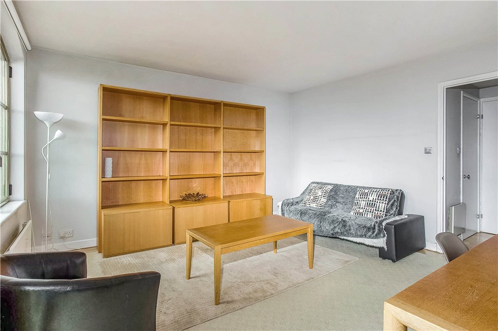 1 bed apartment for sale in Queen Elizabeth Street, London, SE1 4