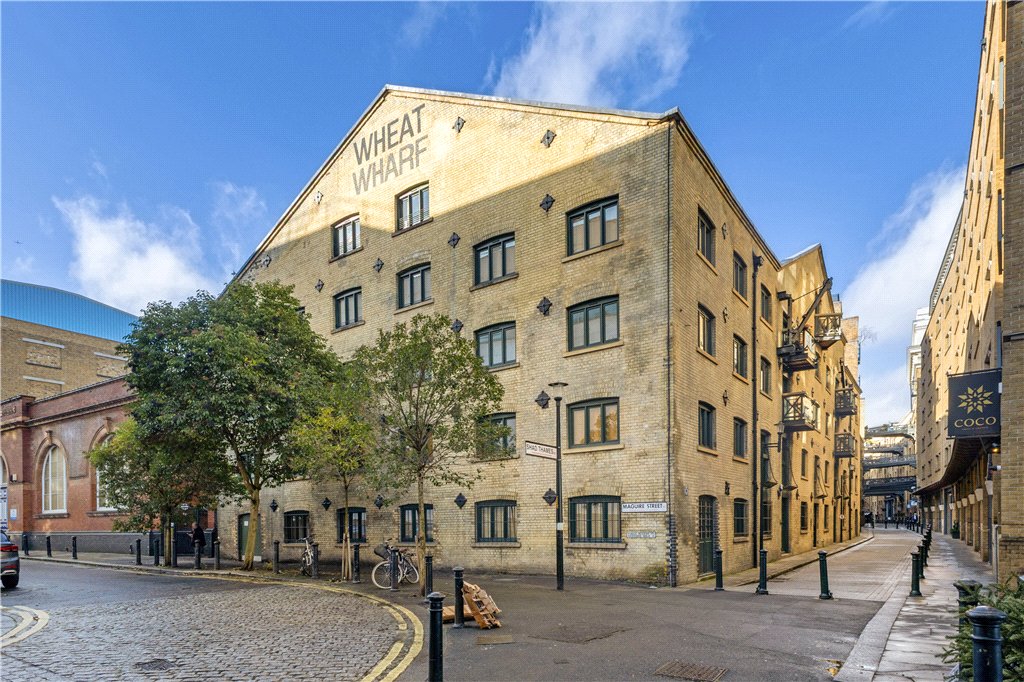 2 bed apartment for sale in Shad Thames, London, SE1  - Property Image 2
