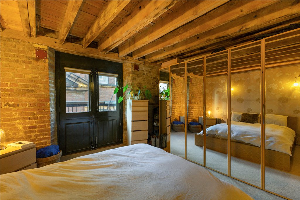 2 bed apartment for sale in Shad Thames, London, SE1  - Property Image 10