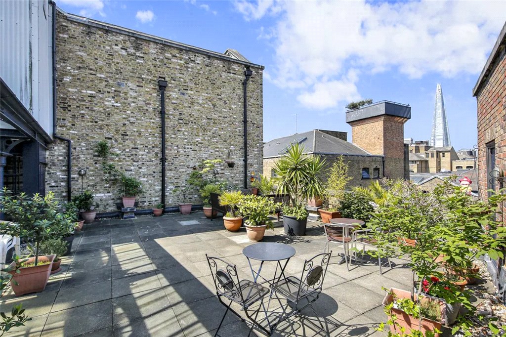 Apartment for sale in Shad Thames, London, SE1  - Property Image 11