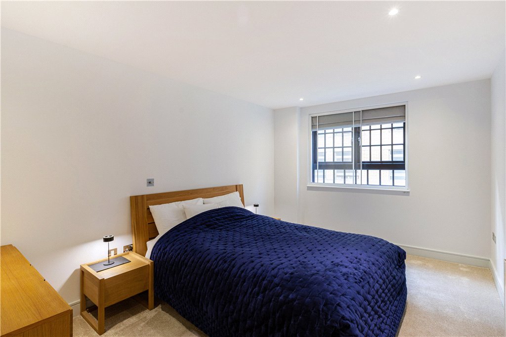 2 bed apartment for sale in Cayenne Court, London, SE1  - Property Image 10