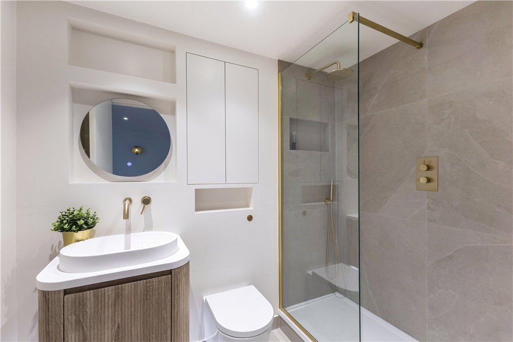 2 bed apartment for sale in Victoria Mills, 9 Boyd Street, London, E1  - Property Image 7