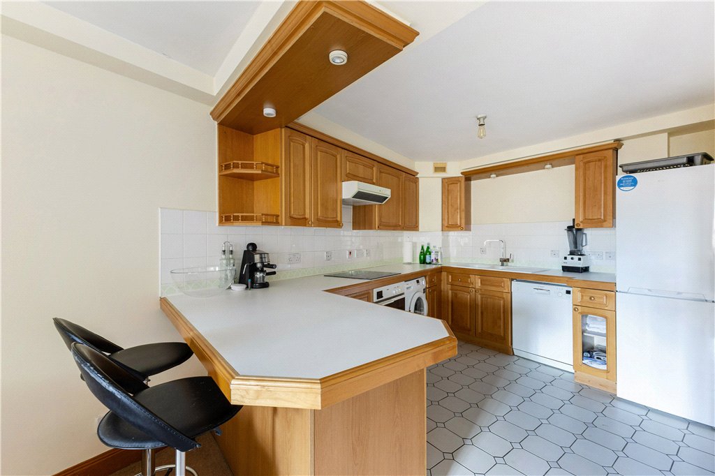 1 bed apartment for sale in Java Wharf, 16 Shad Thames, London, SE1  - Property Image 6