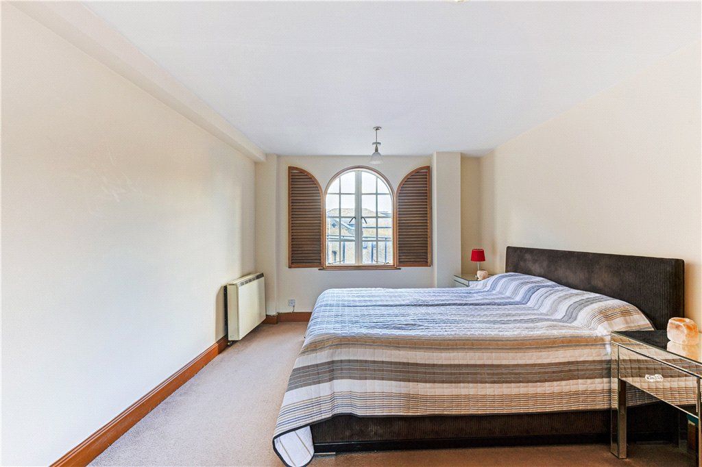 1 bed apartment for sale in Java Wharf, 16 Shad Thames, London, SE1 10