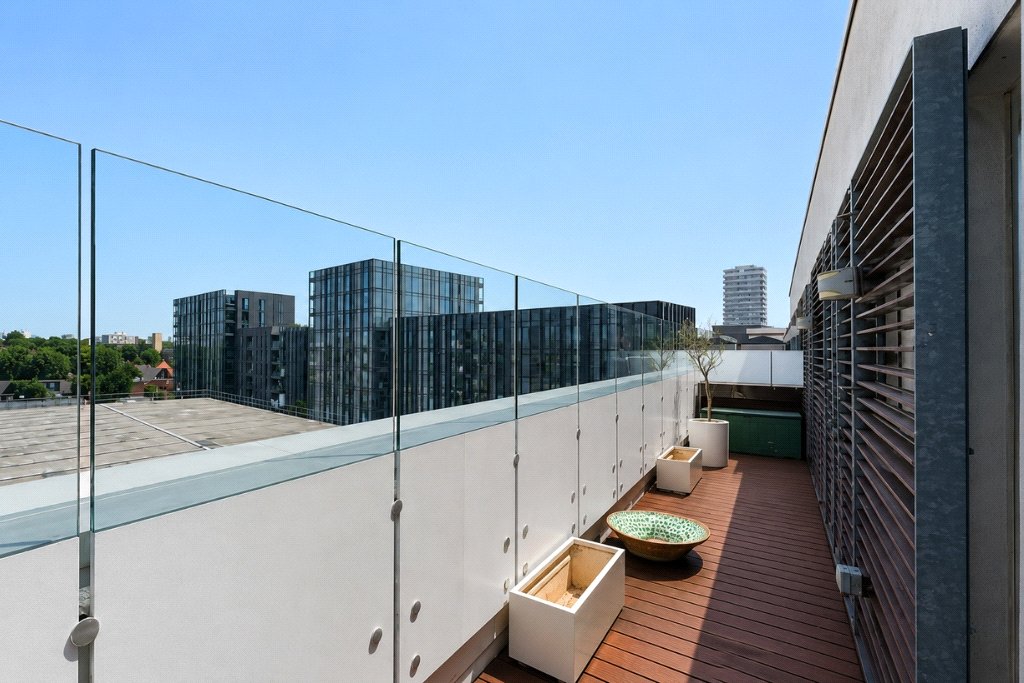 3 bed for sale in Axis Court, 2 East Lane, London, SE16 18