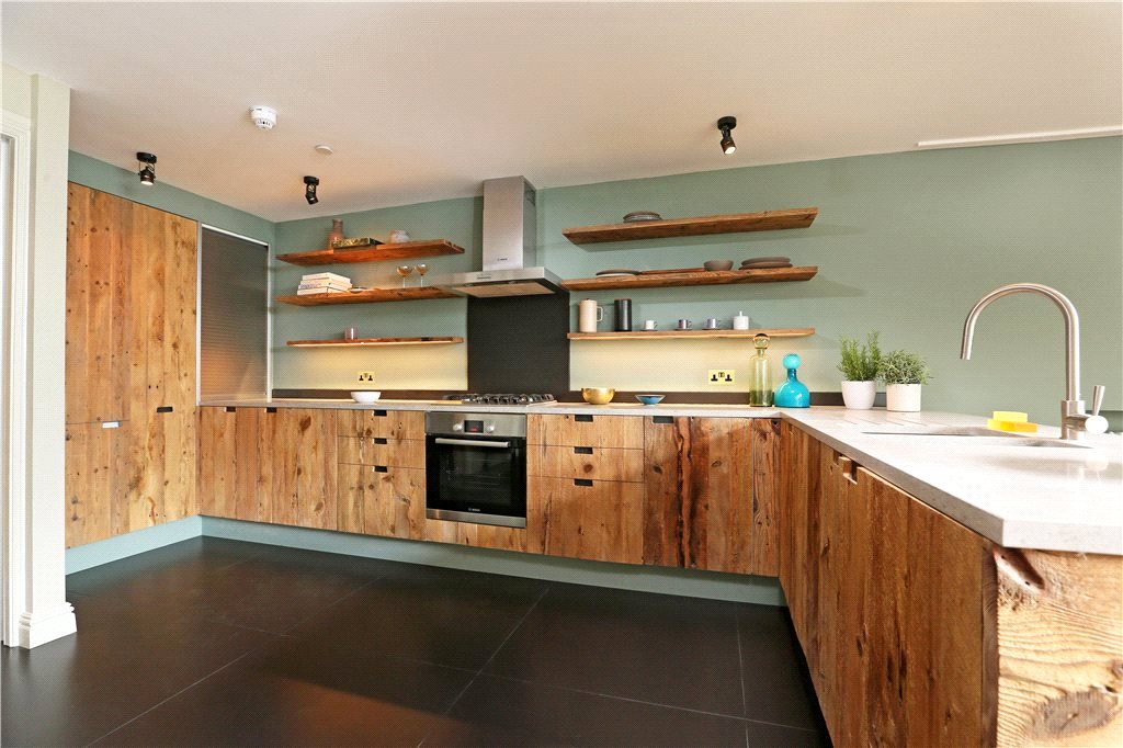 3 bed apartment for sale in Southwark Bridge Road, London, SE1 2