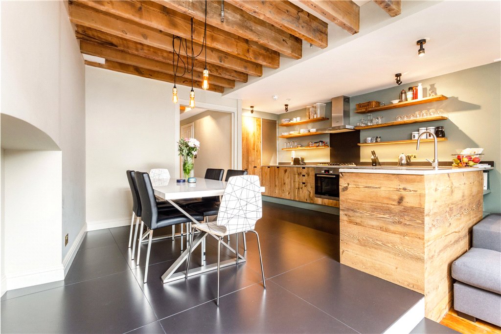 3 bed apartment for sale in Southwark Bridge Road, London, SE1 3