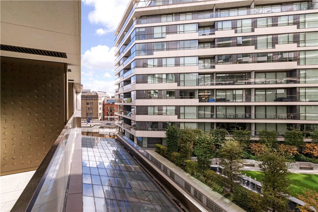 1 bed apartment for sale in Blenheim House, Crown Square, London, SE1  - Property Image 8
