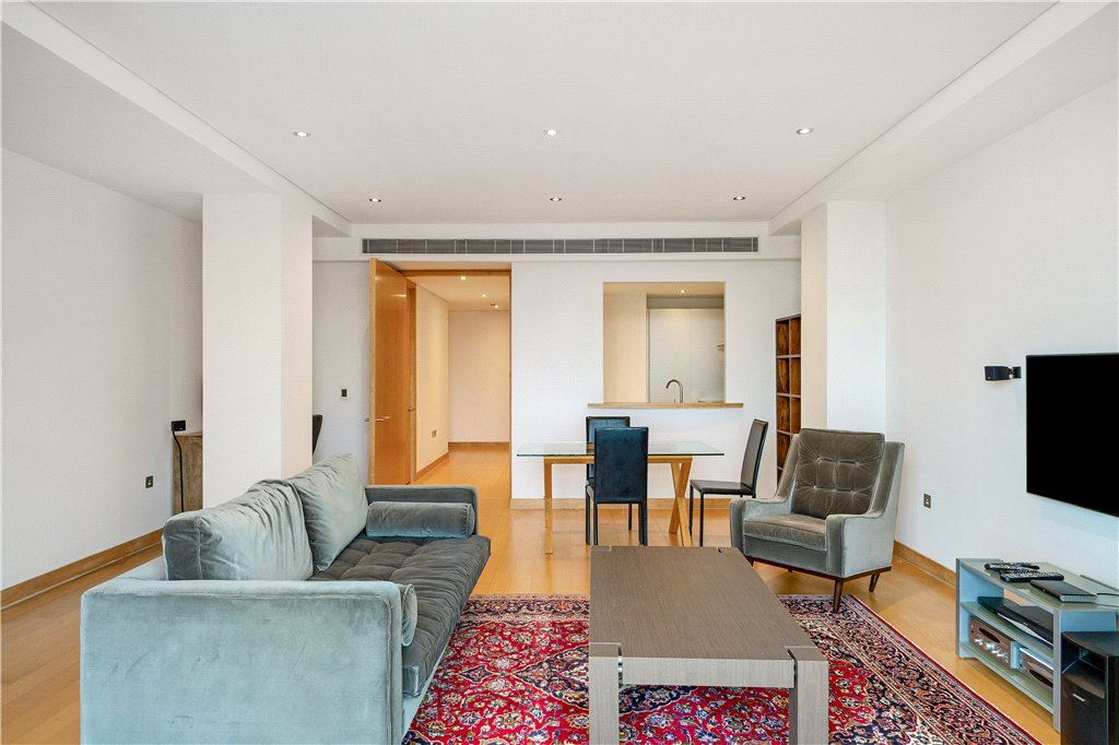1 bed apartment for sale in Shad Thames, London, SE1 6