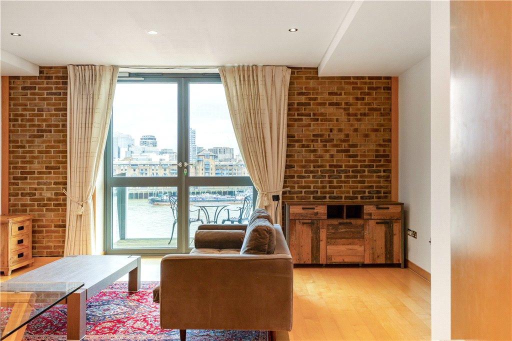 1 bed apartment for sale in Shad Thames, London, SE1 5