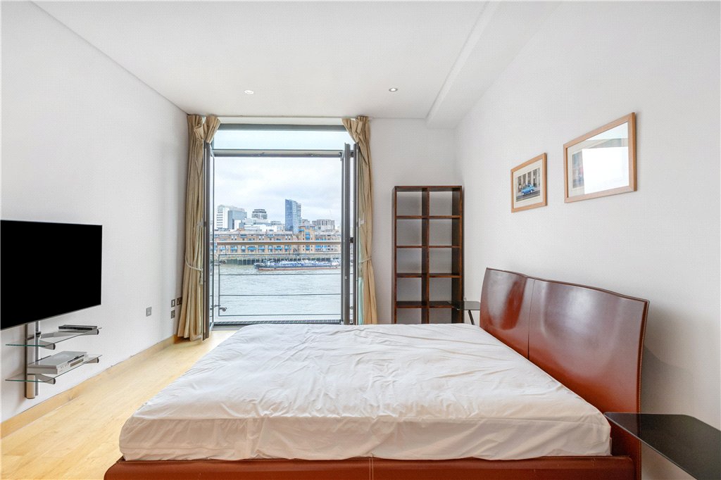 1 bed apartment for sale in Shad Thames, London, SE1 9