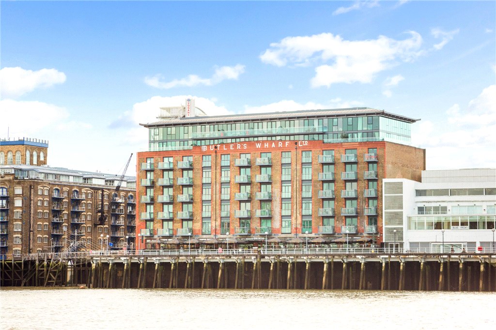 1 bed apartment for sale in Shad Thames, London, SE1 4