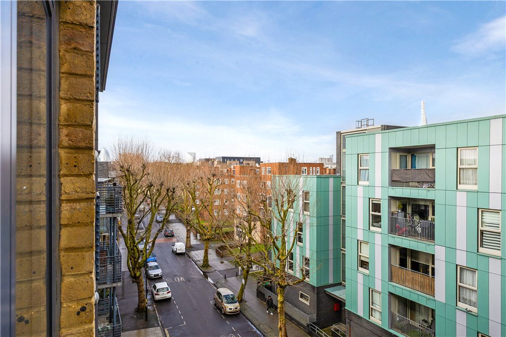 1 bed apartment for sale in Spa Road, London, SE16 1