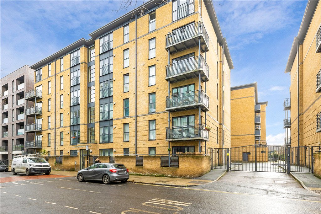 1 bed apartment for sale in Spa Road, London, SE16  - Property Image 11
