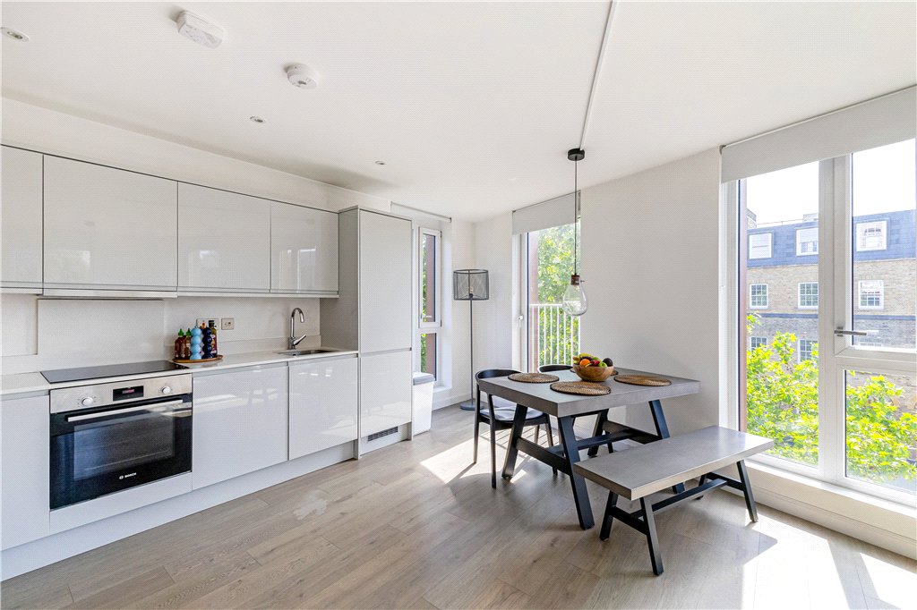 1 bed apartment for sale in Great Suffolk Street, London, SE1 5