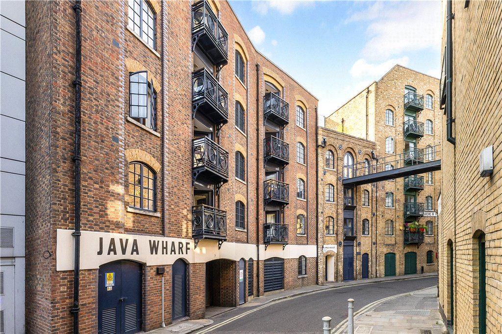 Apartment for sale in Java Wharf, 16 Shad Thames, London, SE1 12