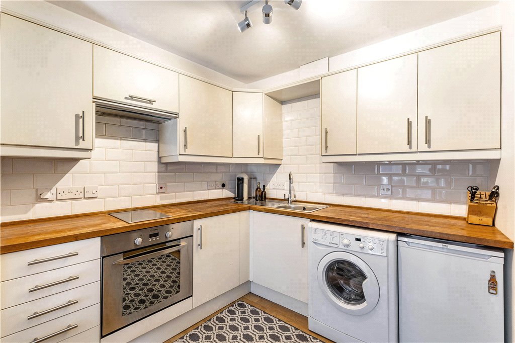 Apartment for sale in Java Wharf, 16 Shad Thames, London, SE1 4