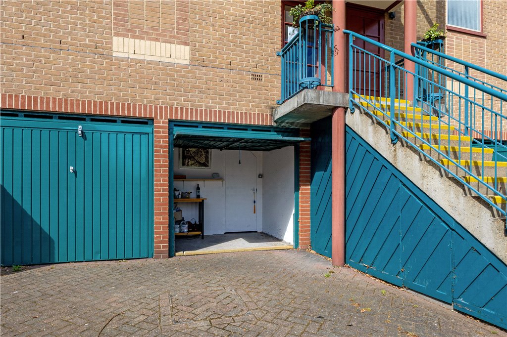 2 bed apartment for sale in Bridgeport Place, London, E1W  - Property Image 15