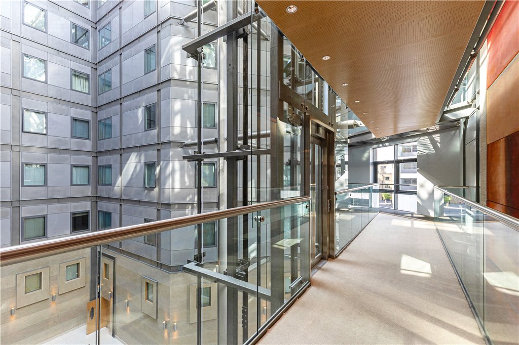 1 bed apartment for sale in Tea Trade Wharf, 26 Shad Thames, London, SE1  - Property Image 3