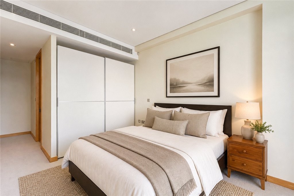 1 bed apartment for sale in Tea Trade Wharf, 26 Shad Thames, London, SE1 6