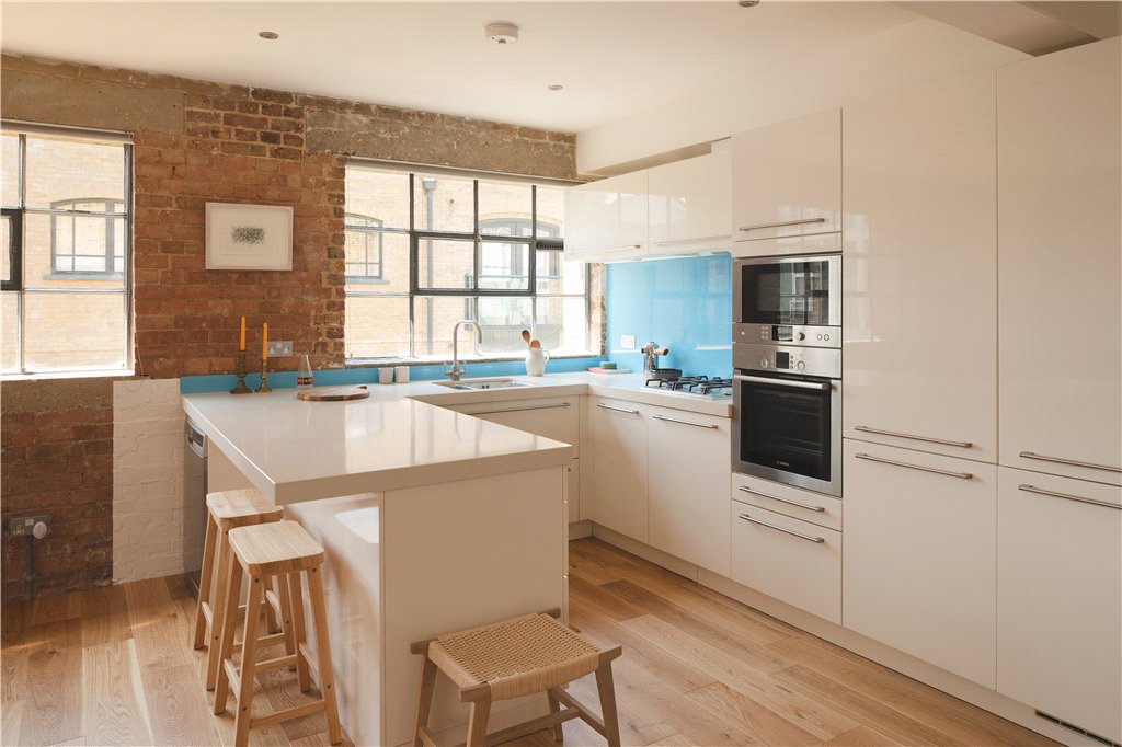 2 bed apartment for sale in Coriander Court, 20 Gainsford Street, London, SE1  - Property Image 9
