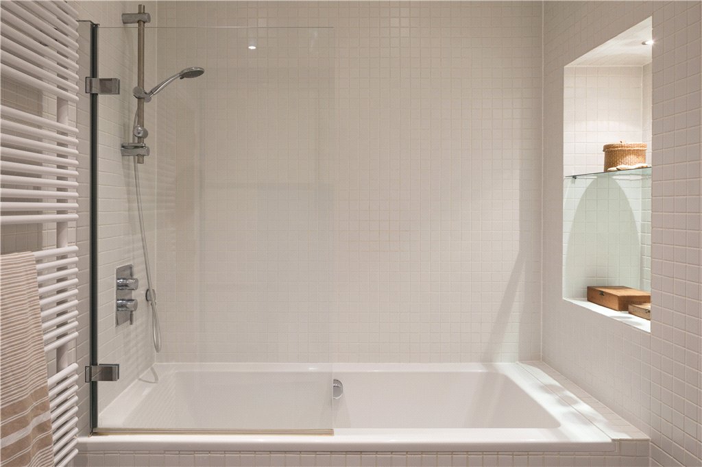 2 bed apartment for sale in Coriander Court, 20 Gainsford Street, London, SE1 14