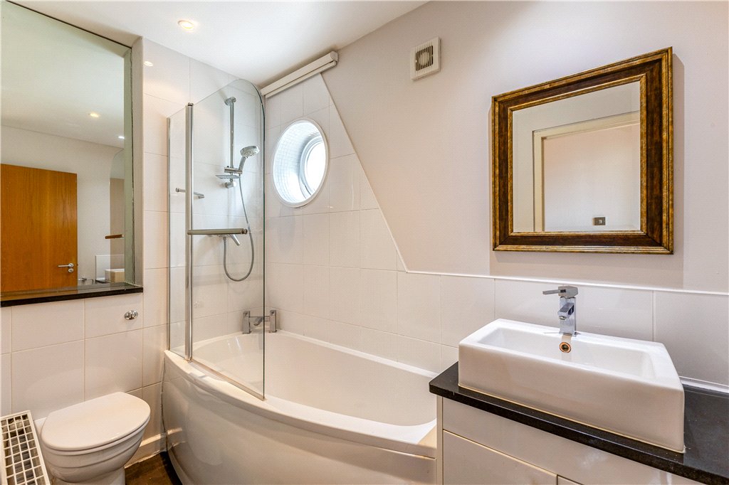 2 bed apartment for sale in Lafone Street, London, SE1 12