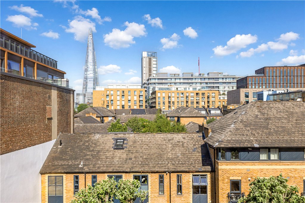 2 bed apartment for sale in Lafone Street, London, SE1 7