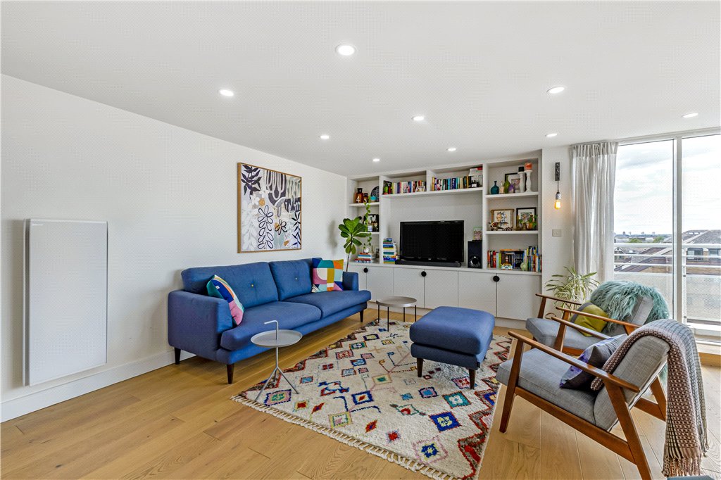 3 bed apartment for sale in Mill Street, London, SE1 6