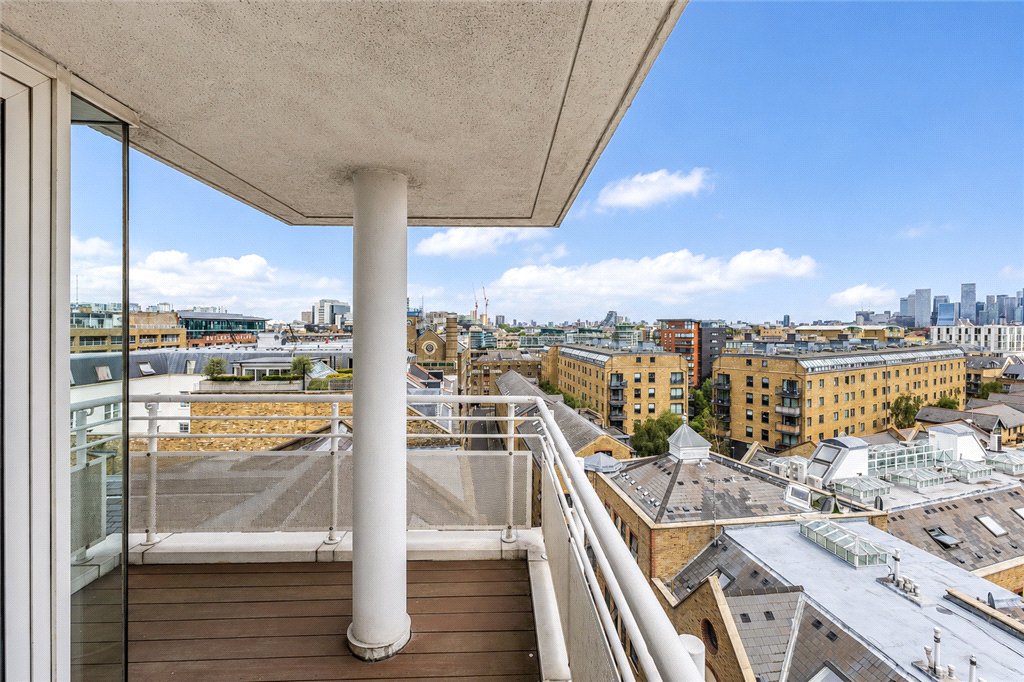 3 bed apartment for sale in Mill Street, London, SE1 11
