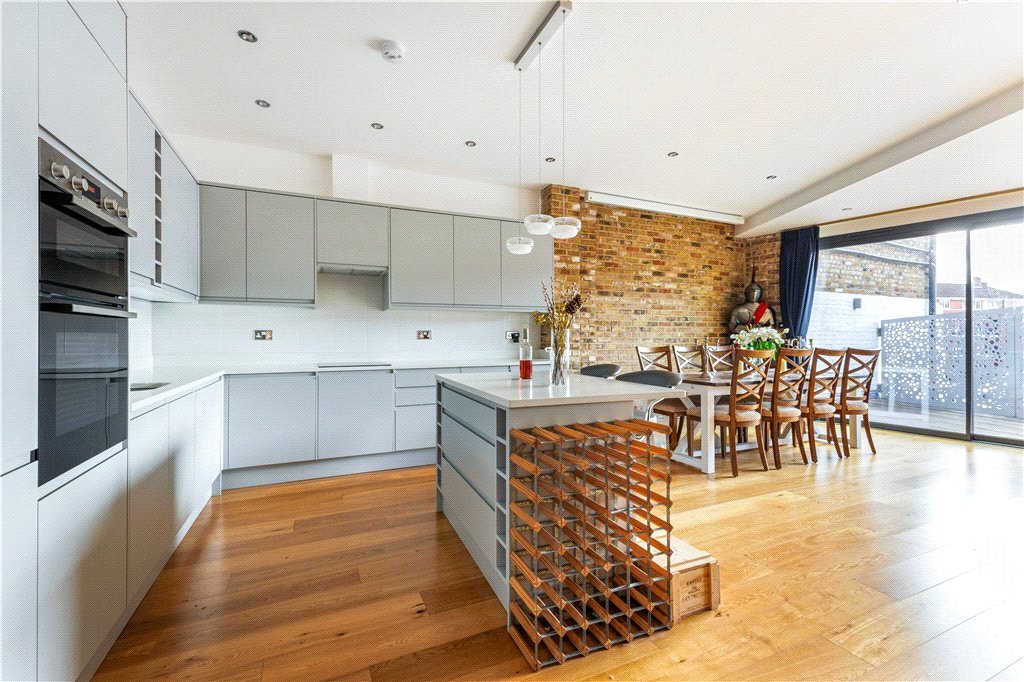 2 bed apartment for sale in Tanner Street, London, SE1  - Property Image 6