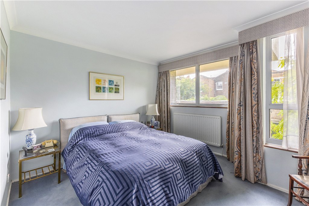 4 bed end of terrace house for sale in Shaftesbury Mews, London, W8 16