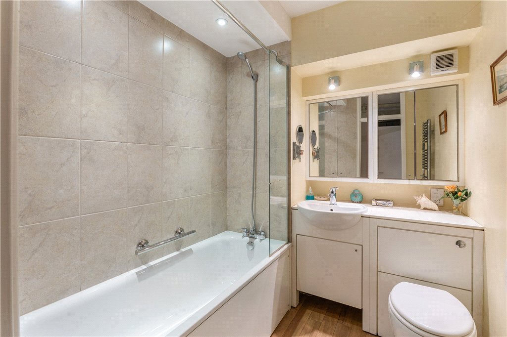 4 bed end of terrace house for sale in Shaftesbury Mews, London, W8 19