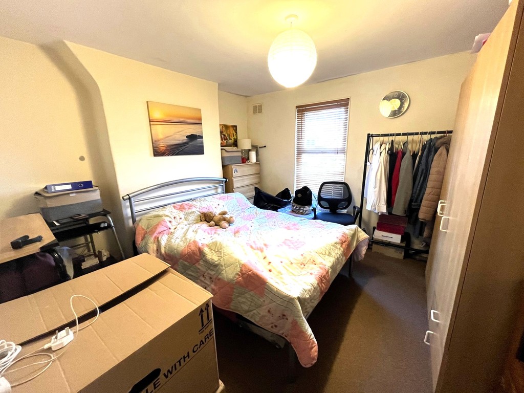 2 bed end of terrace house to rent in Martindale Road, Middlesex  - Property Image 9