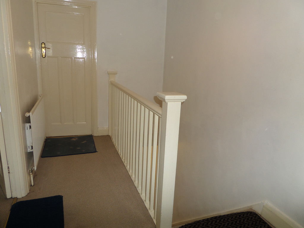 2 bed flat for sale in Staines Road, Feltham  - Property Image 15