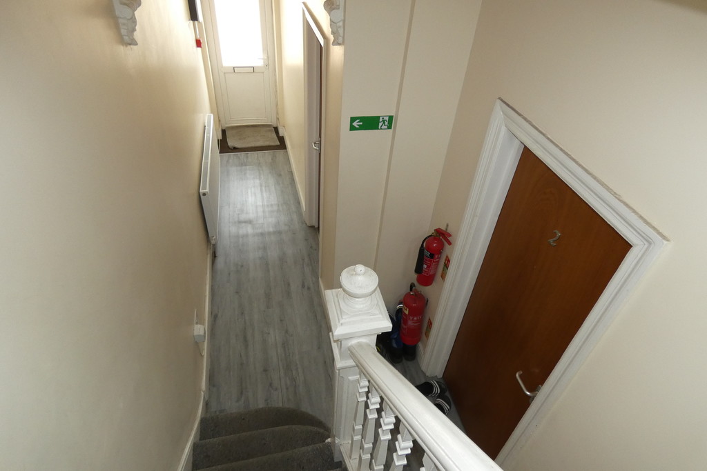 1 bed house share to rent in Lady Margaret Road, Southall 4