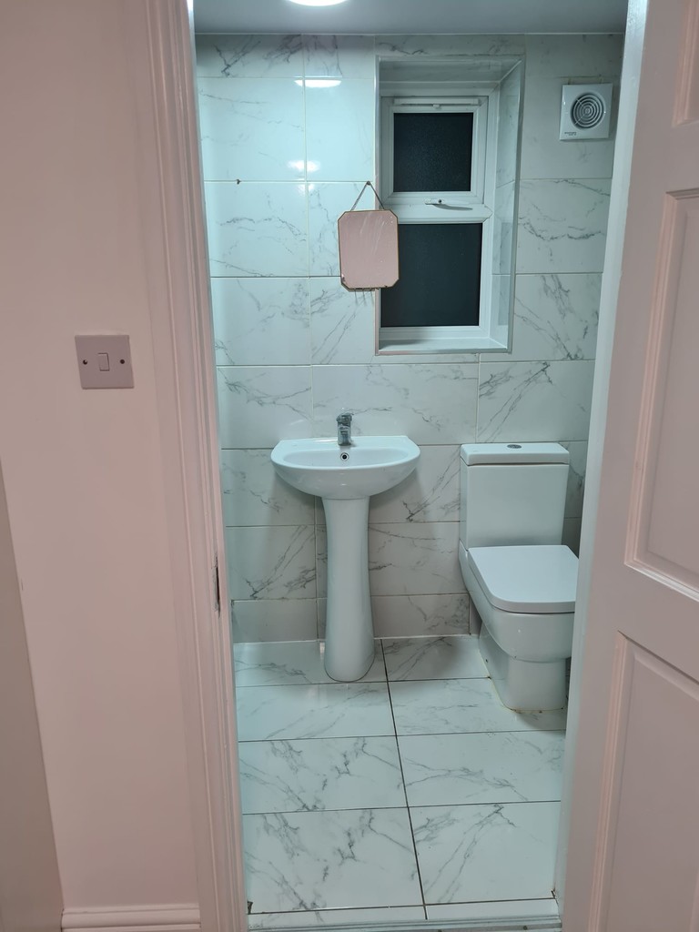 1 bed flat to rent in Oxford Road, Reading  - Property Image 9