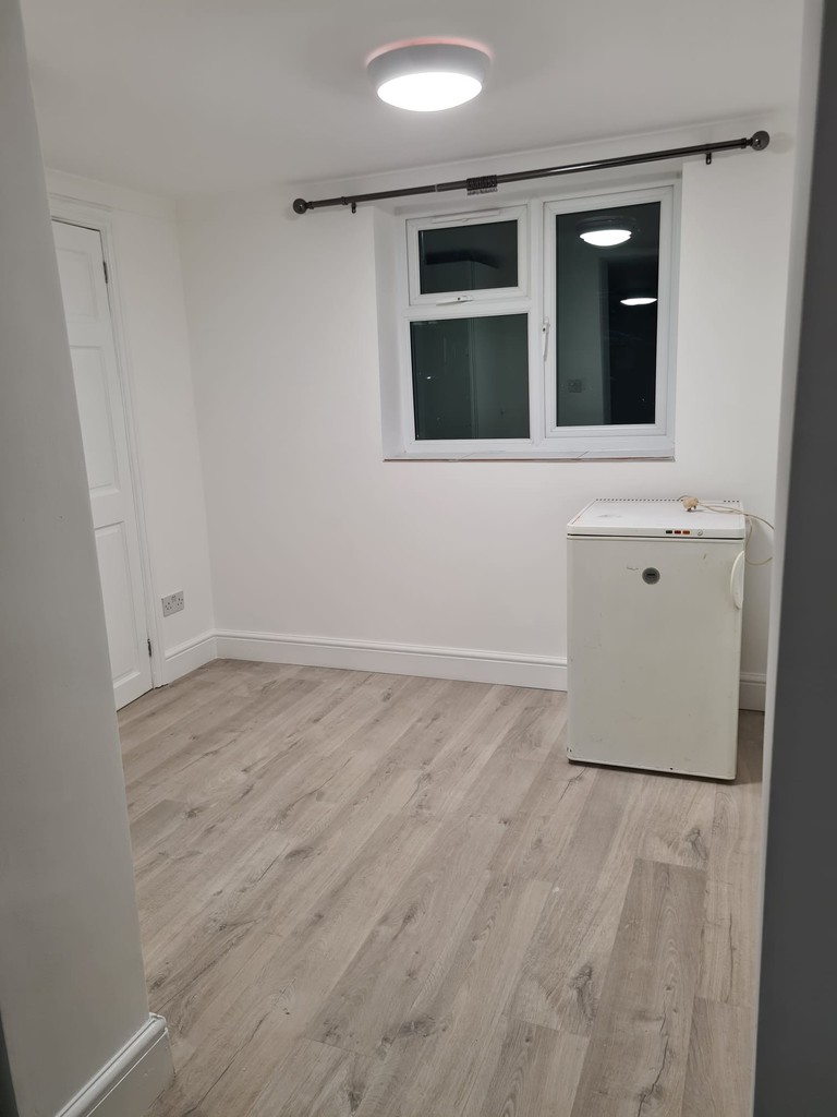 1 bed flat to rent in Oxford Road, Reading 9