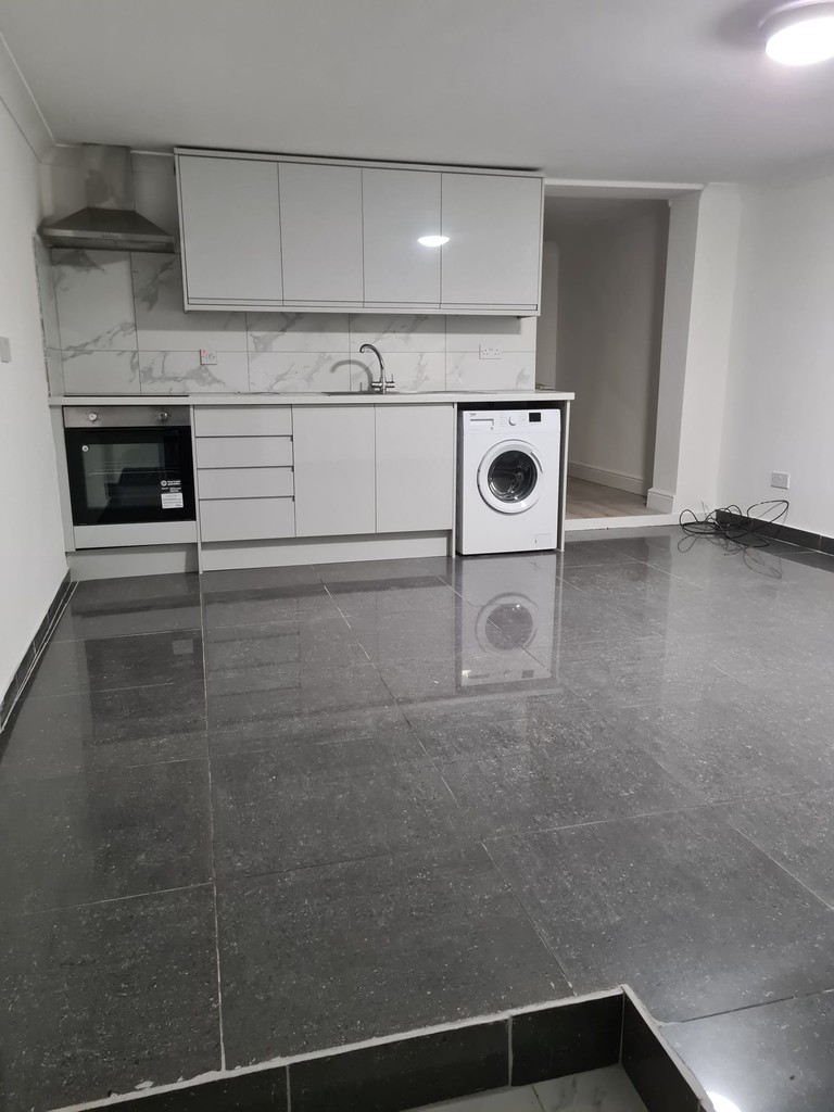 1 bed flat to rent in Oxford Road, Reading  - Property Image 3