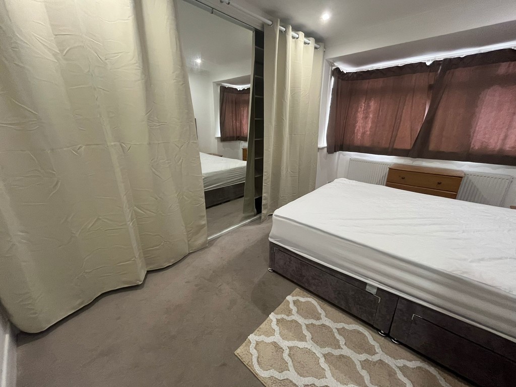 3 bed terraced house to rent in Mornington Road, Greenford 15