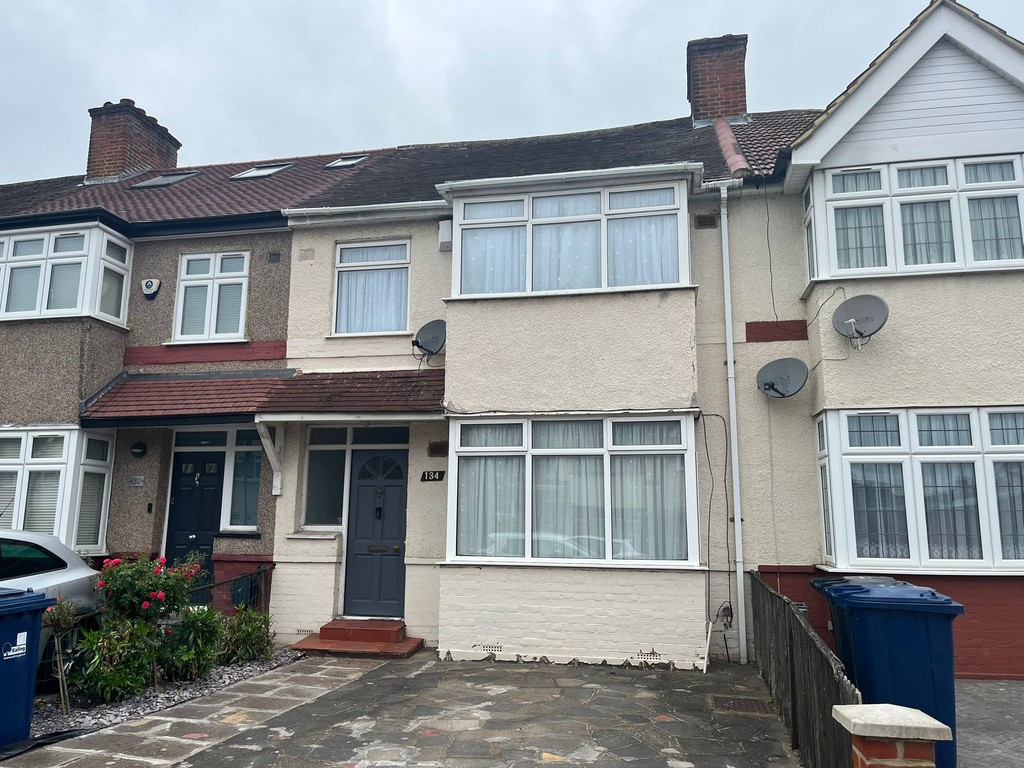 3 bed terraced house to rent in Mornington Road, Greenford  - Property Image 23