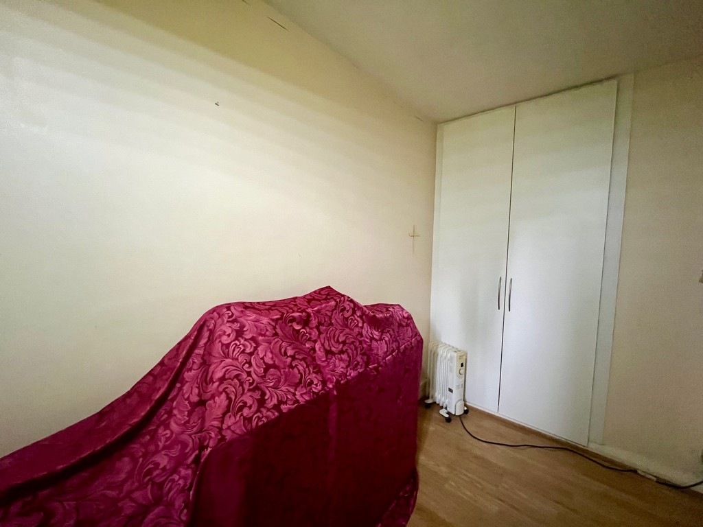 2 bed flat for sale in Bath Road, Hounslow  - Property Image 9