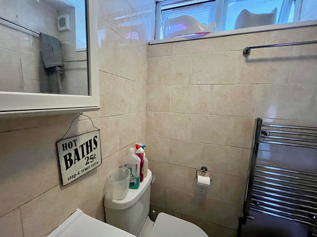 2 bed flat for sale in Bath Road, Hounslow  - Property Image 13