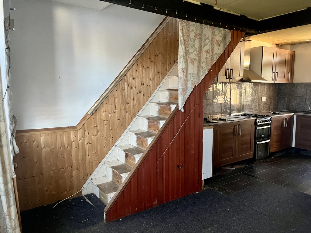 2 bed terraced house for sale in Hounslow Road, Feltham  - Property Image 6