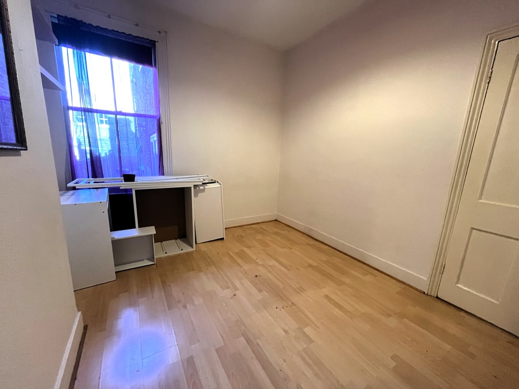 3 bed terraced house for sale in Parfrey Street, London  - Property Image 8
