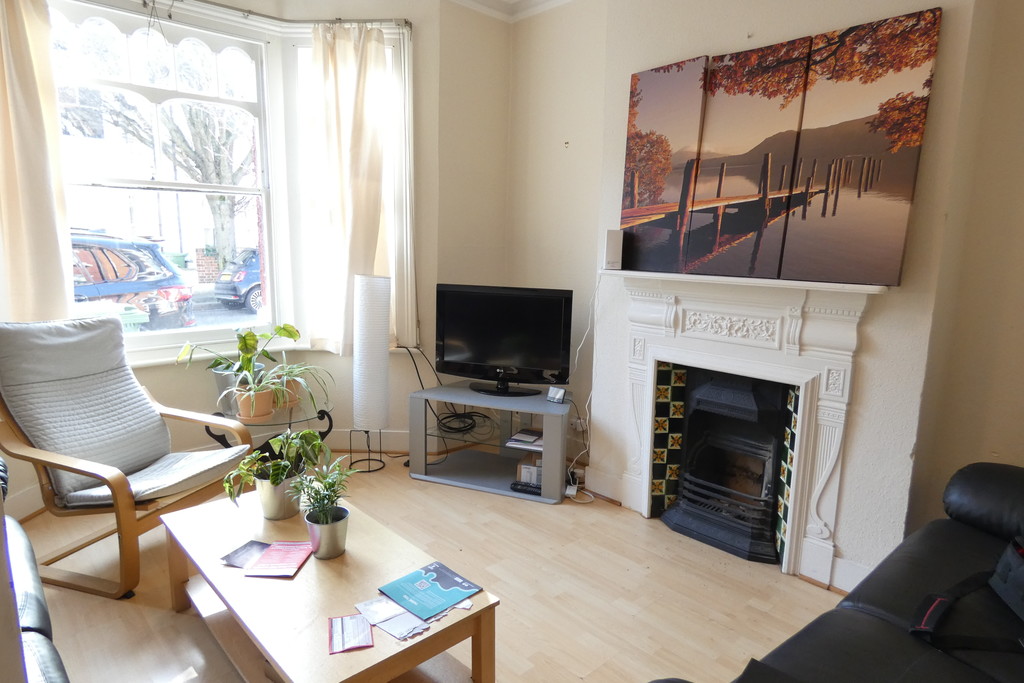 3 bed terraced house for sale in Parfrey Street, London  - Property Image 18