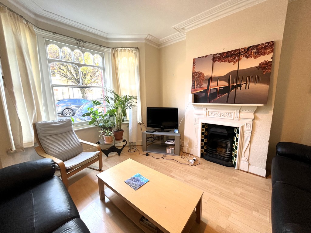 3 bed terraced house for sale in Parfrey Street, London 1